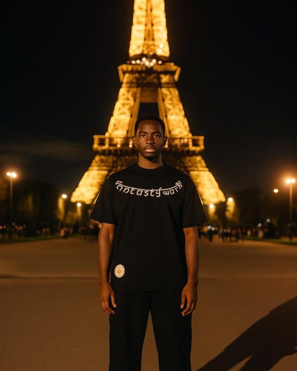 Fantasy World Black Panther T-Shirt